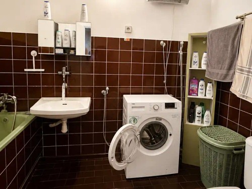 Prodej domu 350 m², pozemek 262 m²