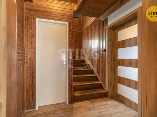 Prodej chaty 140 m², pozemek 73 m²