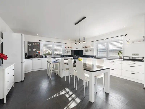Prodej domu 225 m², pozemek 803 m²