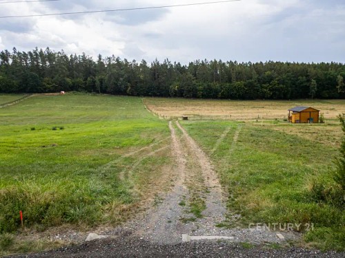 Prodej stavebního pozemku 1444 m²