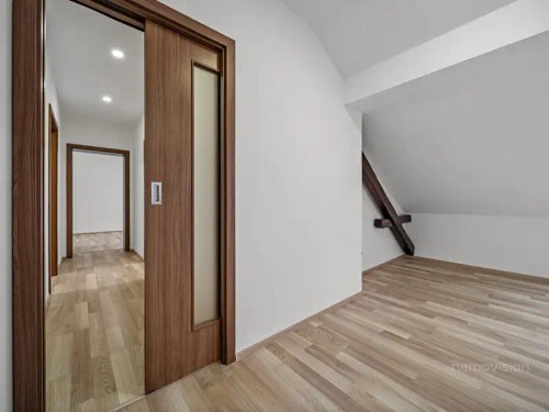 Prodej bytu 4+kk 138 m²