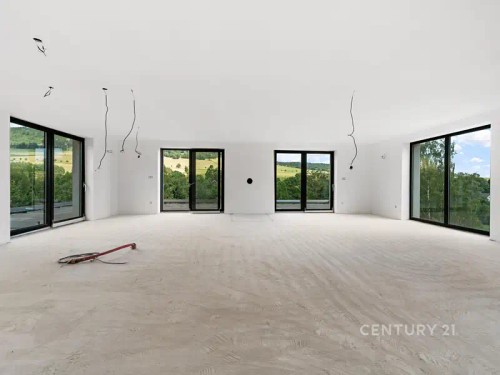 Prodej domu 473 m², pozemek 1202 m²