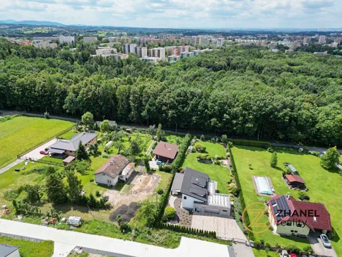 Prodej domu 351 m², pozemek 1603 m²