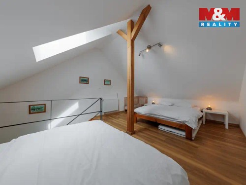 Prodej domu 183 m², pozemek 1211 m²