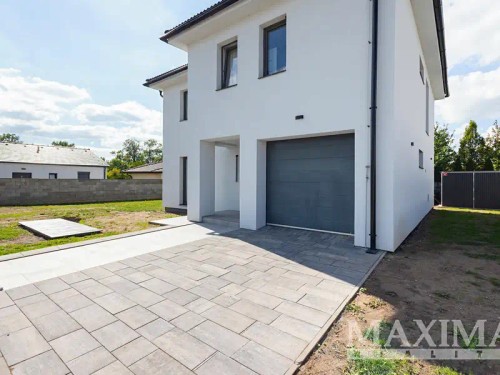 Prodej domu 198 m², pozemek 569 m²