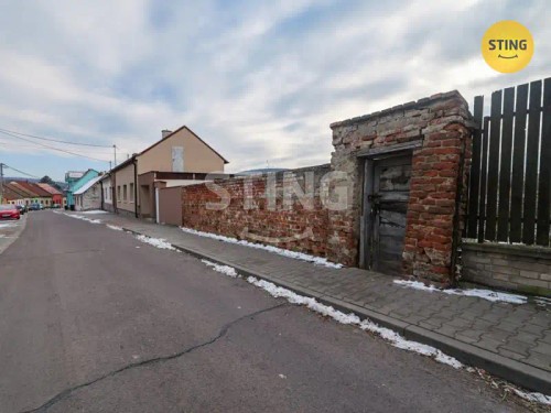 Prodej stavebního pozemku 953 m²