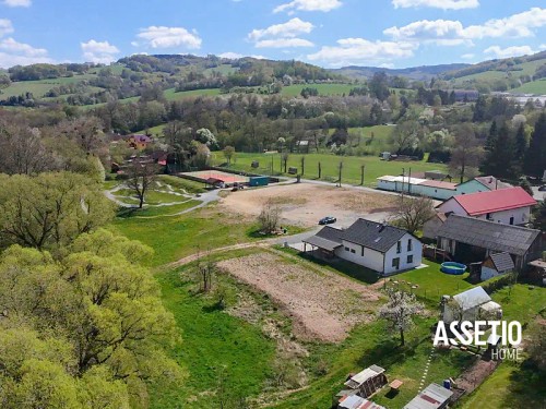 Prodej stavebního pozemku 800 m²