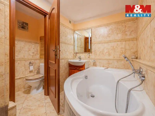 Prodej bytu 4+1 77 m²