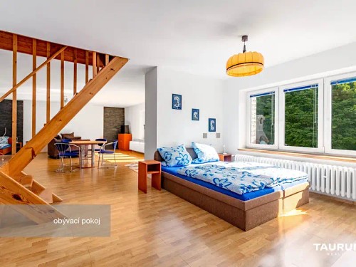 Prodej domu 243 m², pozemek 1774 m²