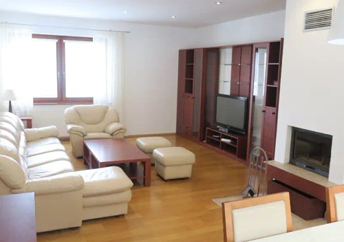 Prodej domu 250 m², pozemek 1554 m²