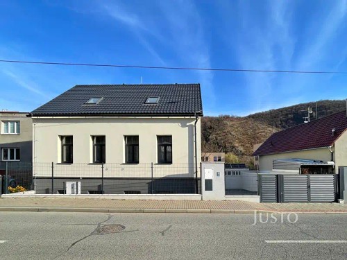 Prodej bytu 2+kk 63 m²