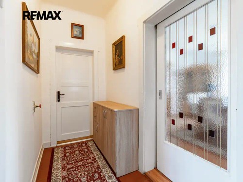 Prodej domu 328 m², pozemek 758 m²