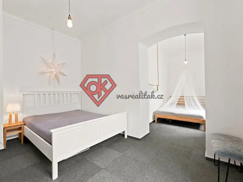 Prodej domu 448 m², pozemek 1653 m²
