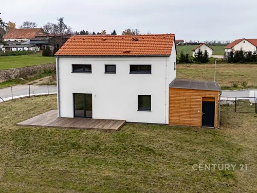 Prodej domu 122 m², pozemek 1048 m²