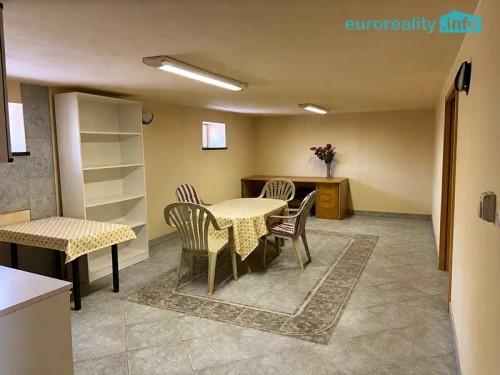 Prodej domu 220 m², pozemek 945 m²
