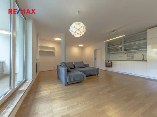 Prodej bytu 2+kk 70 m²