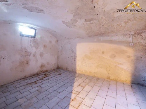 Prodej domu 250 m², pozemek 382 m²