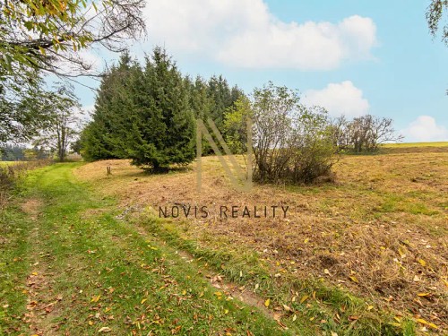 Prodej stavebního pozemku 1598 m²