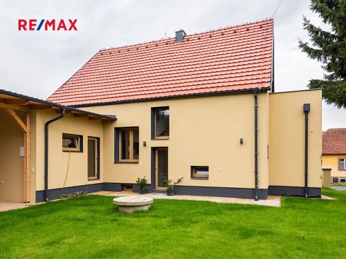 Prodaný  dům 205 m², pozemek 558 m²