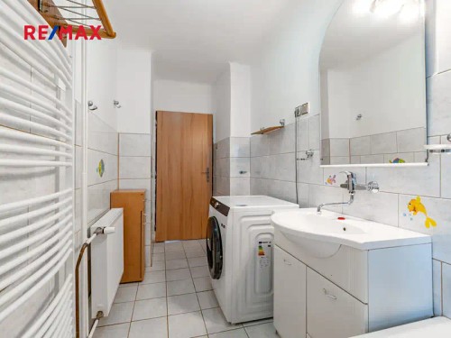 Prodej domu 328 m², pozemek 758 m²