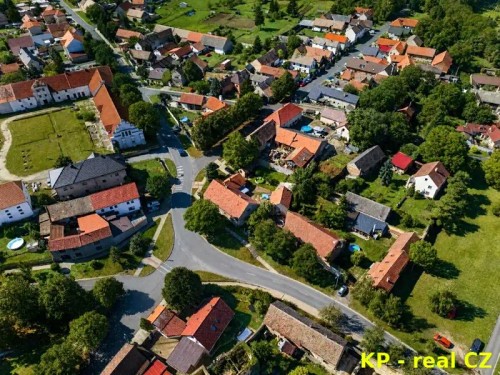 Prodej domu 247 m², pozemek 976 m²