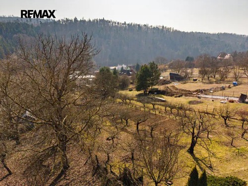 Prodej stavebního pozemku 1209 m²