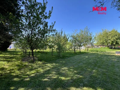 Prodej stavebního pozemku 1963 m²
