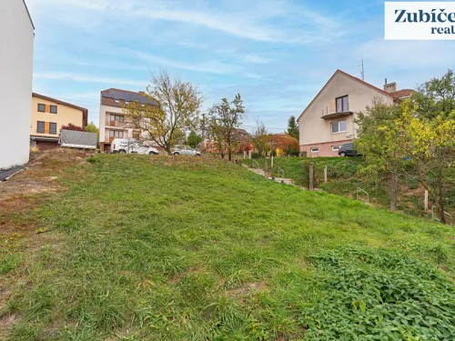 Prodej stavebního pozemku 330 m²
