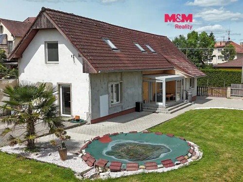 Prodej domu 186 m², pozemek 948 m²