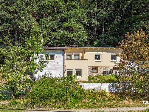 Prodej domu 195 m², pozemek 1115 m²