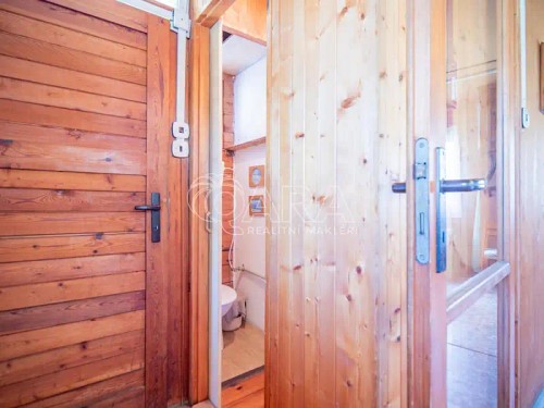 Prodej chaty 37 m², pozemek 826 m²