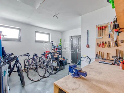 Prodej domu 144 m², pozemek 6118 m²