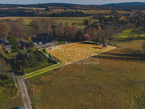 Prodej stavebního pozemku 4018 m²