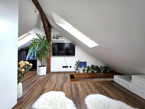 Prodej atypického bytu 100 m²