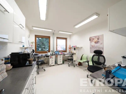 Prodej domu 330 m², pozemek 627 m²