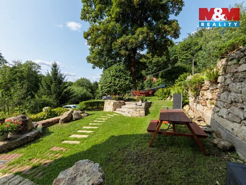 Prodej domu 228 m², pozemek 1683 m²