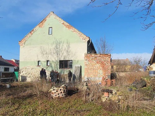 Prodej stavebního pozemku 1628 m²