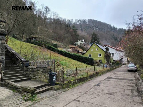 Prodej stavebního pozemku 1057 m²
