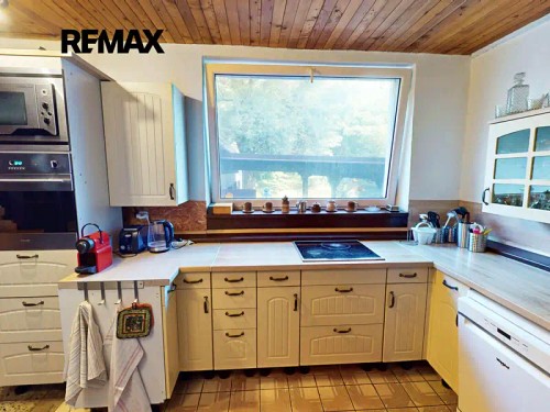 Prodej domu 210 m², pozemek 2374 m²
