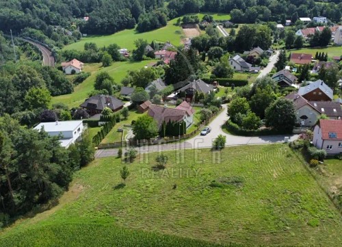 Prodej stavebního pozemku 815 m²