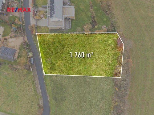 Prodej stavebního pozemku 1760 m²