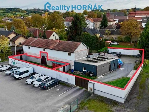 Prodej domu 364 m², pozemek 1261 m²