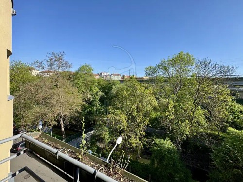 Prodej bytu 2+1 80 m²