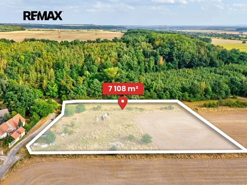 Prodej stavebního pozemku 7108 m²