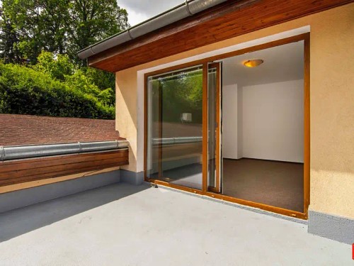 Prodej domu 400 m², pozemek 529 m²