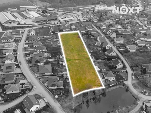 Prodej stavebního pozemku 7273 m²