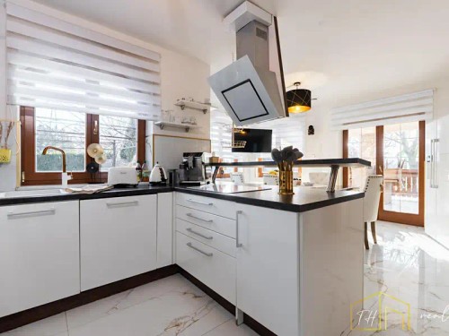 Prodej domu 400 m², pozemek 1728 m²