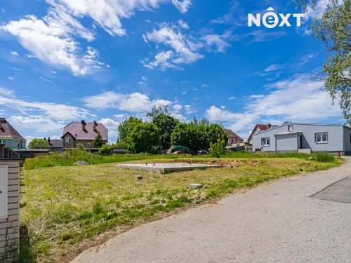 Prodej stavebního pozemku 1192 m²
