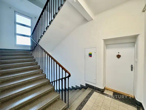 Prodaný atypický byt 86 m²