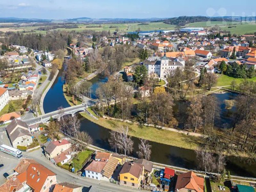 Prodej domu 220 m², pozemek 1307 m²
